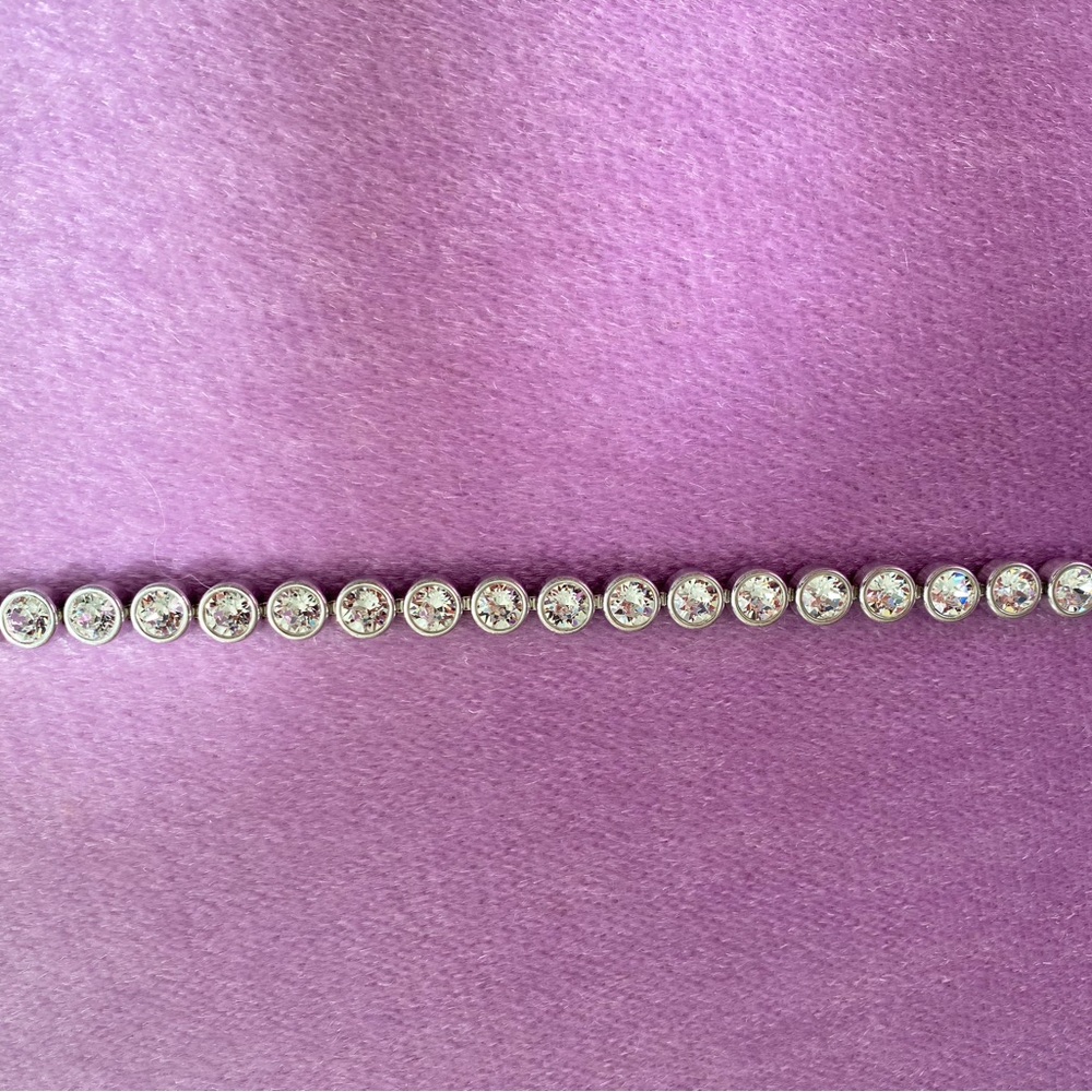 Crystal bezel cut bracelet